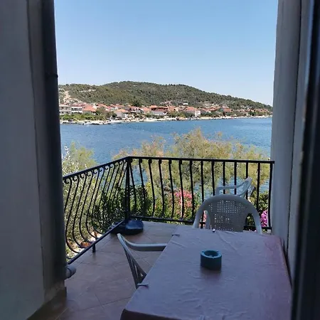 Beach House Petar&eli Апартаменты *