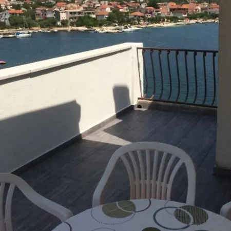 Apartment Beach House Petar&eli